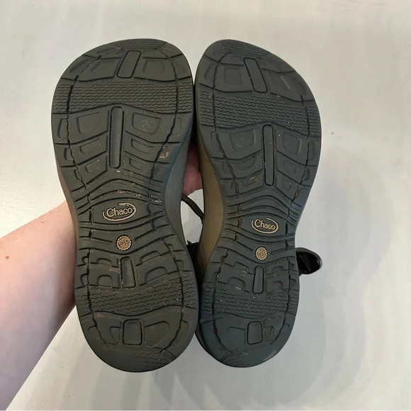 Chaco Mens Brown Eco Tread Non Marking Toe Loop Adjustable Strap Shoes Sz 10 GUC - Picture 11 of 11